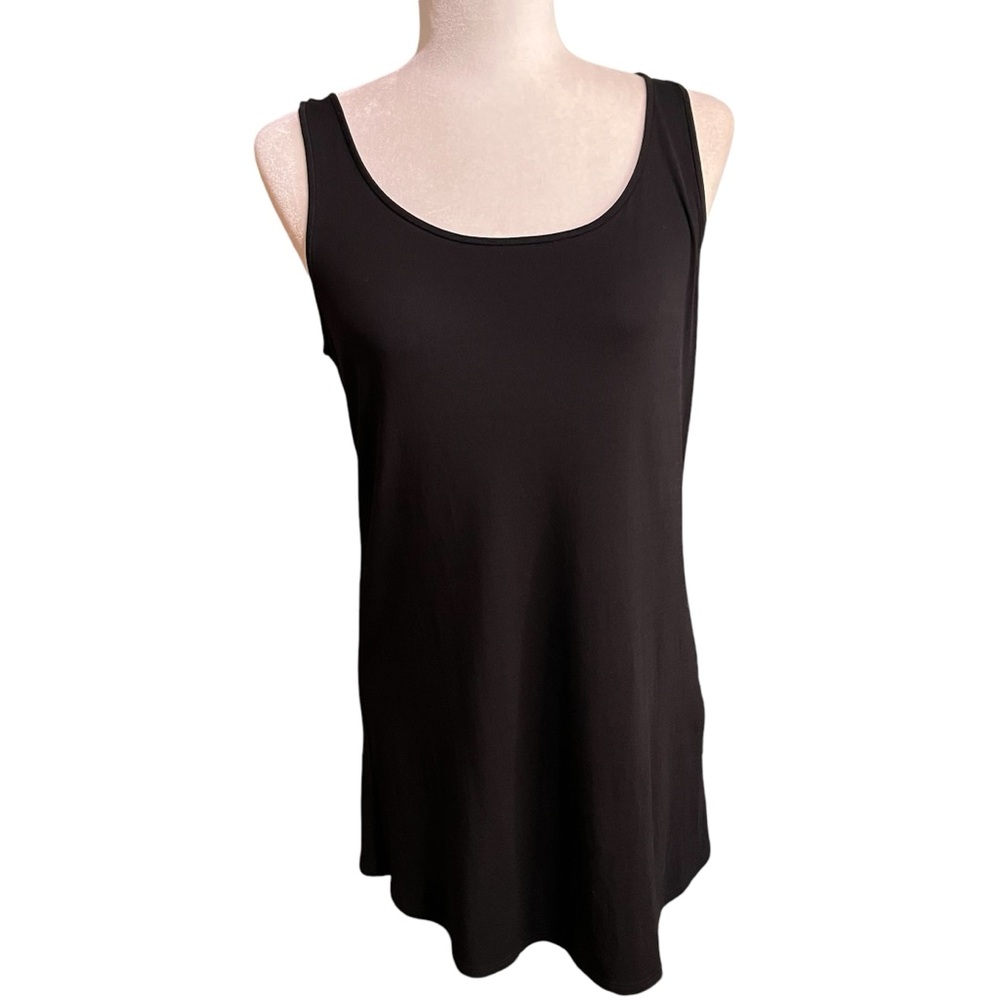 Eileen Fisher 💯% Silk, minimalist, Classic, corp core, preppy, sleeveless shirt